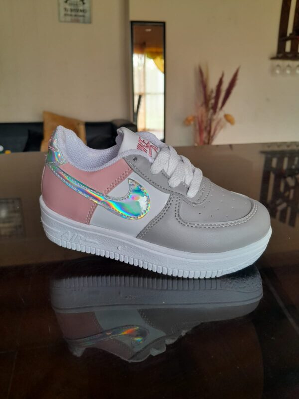 ZAPAS N. FORCE DEL 21 AL 34
